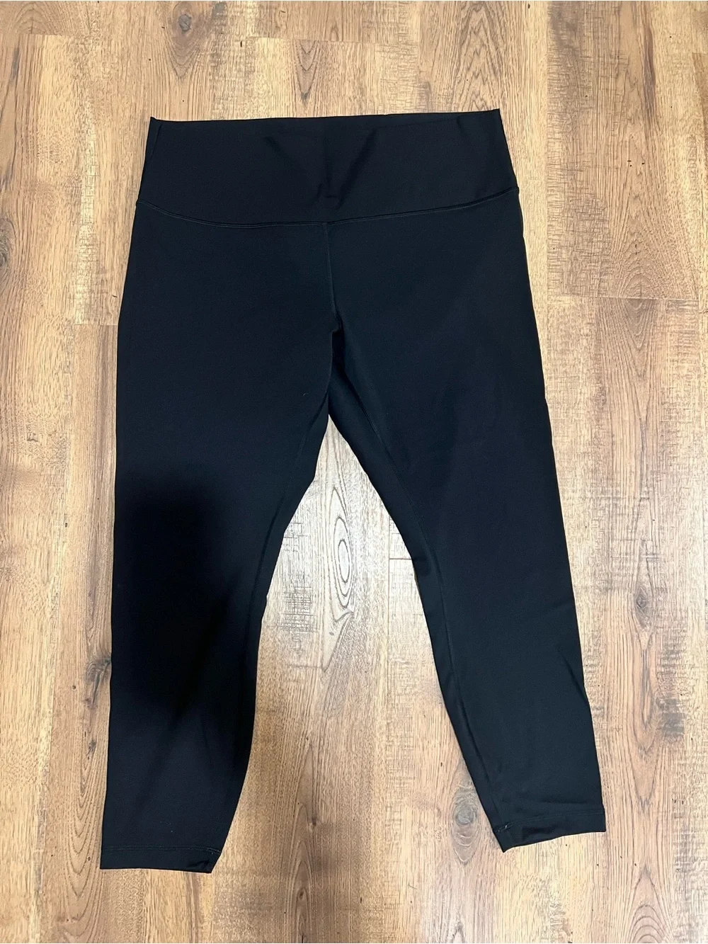 Lululemon Wunder Under Black Leggings - Size 16 (Excellent Condition)
